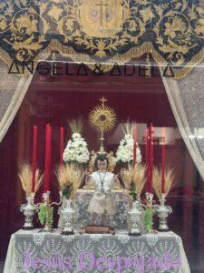 Lee más sobre el artículo Escaparate – Altar Corpus 2025